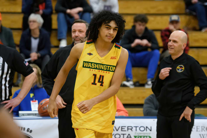 2023-4-2-WAVOR-Boys-Intros-2898-NR-clear